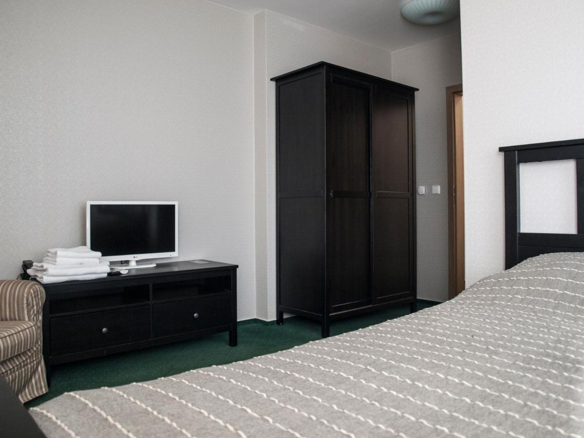 Hotel U Parku Horovice Bagian luar foto